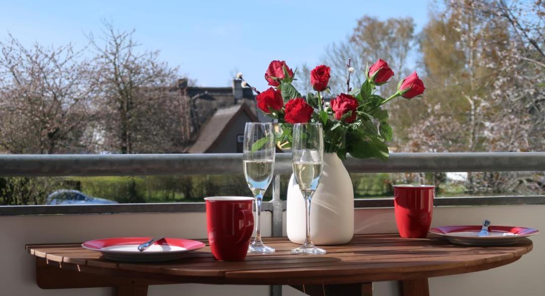 Wohnung 9 Meer-Ruhe Im Haus Stranddistel Komfortable Ferienwohnung Im 1 Og Fuer 4 Personen In Zingst Extérieur photo